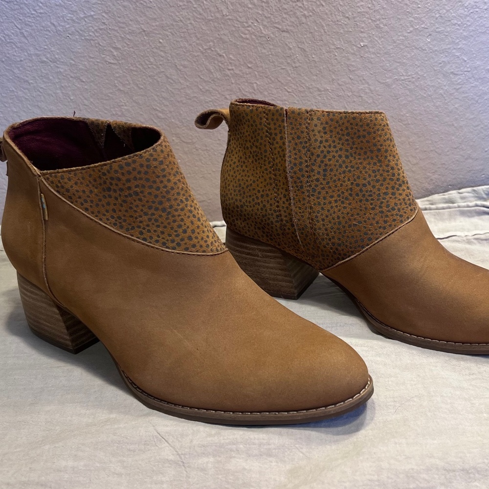 New Tom’s booties